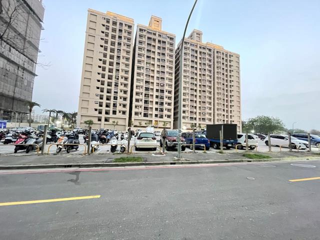 高雄橋頭大樓-13