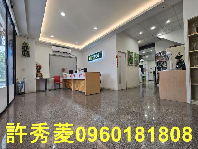高雄岡山店面-12